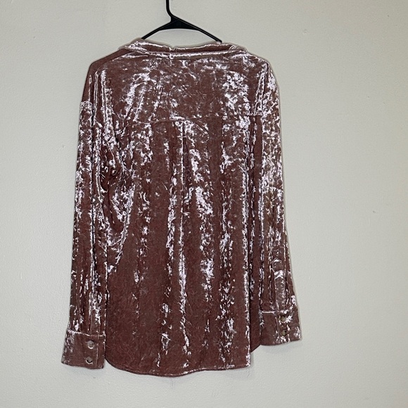 Mystree Velvet Button-Down Shirt in Pink - Picture 3 of 5